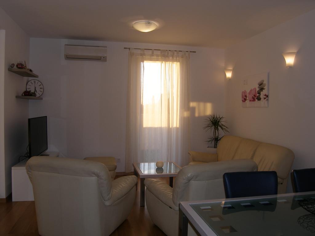 Momentum Apartment Split Buitenkant foto